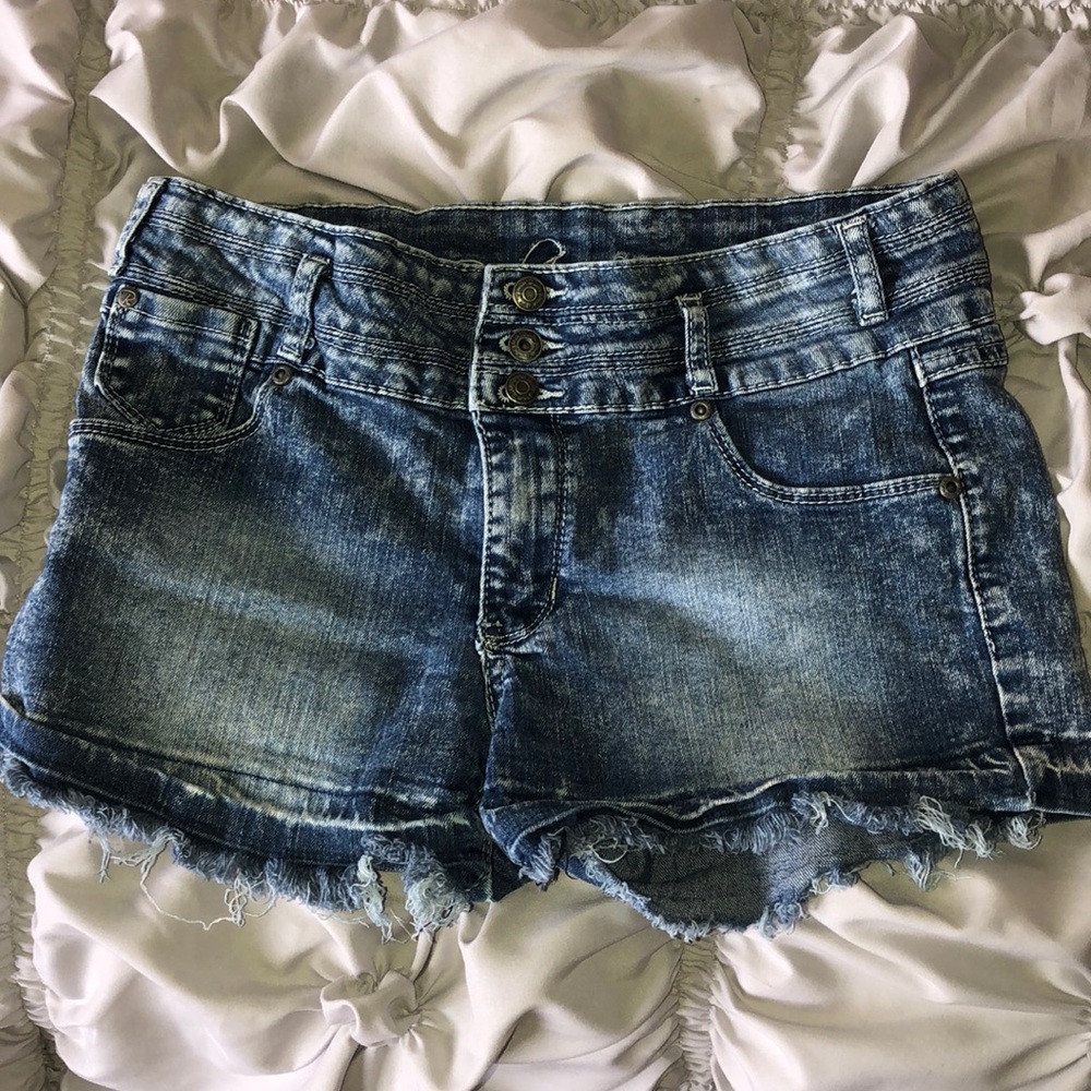 Revolution by revolt Jean shorts